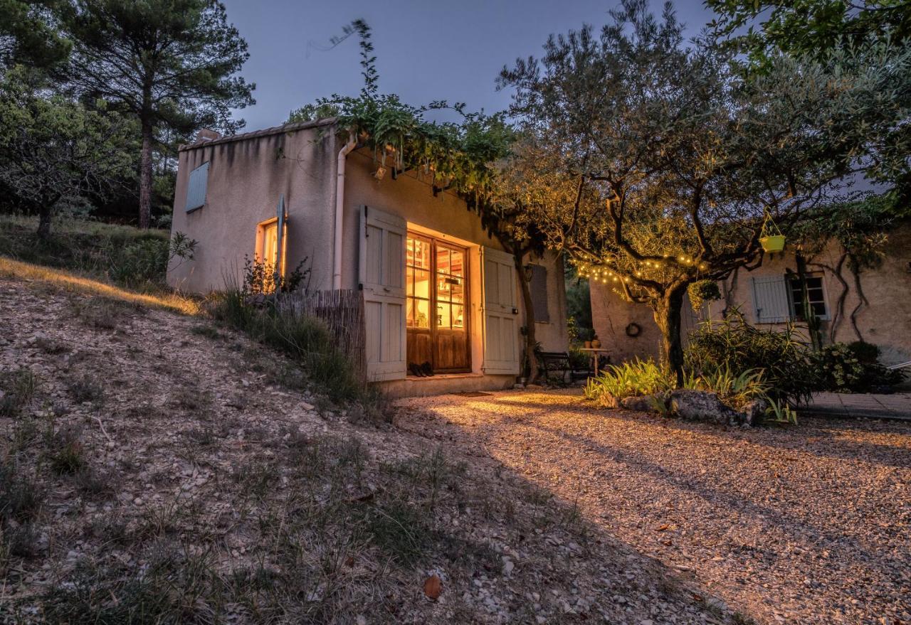 La Petite Maison Vaugines Buitenkant foto